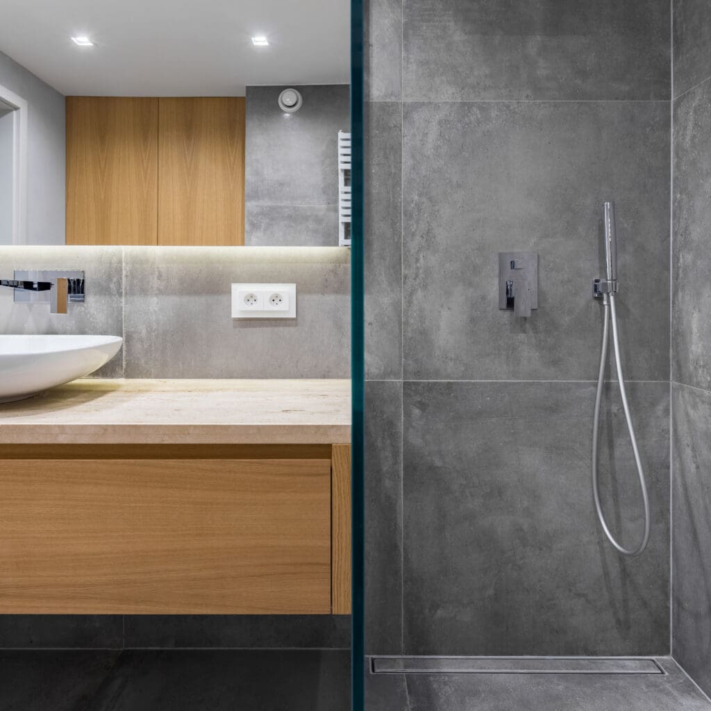 Bathroom remodel in Encinitas San Diego CA by Evergreen Remodeling & Construction